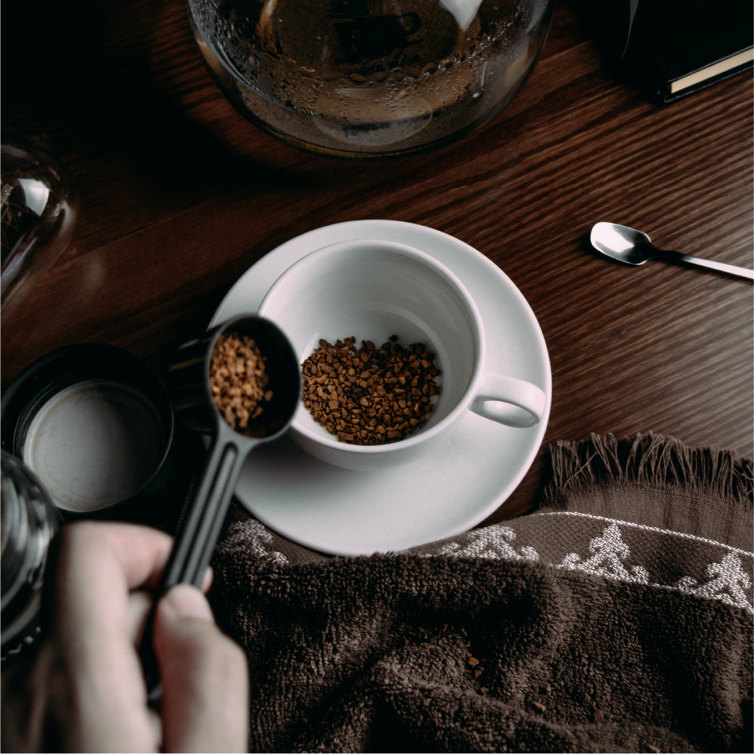 Instant Coffee: A Barista's Guide to the Pros and Cons 